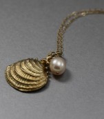 Gold Shell Necklace With Freshwater Pearl