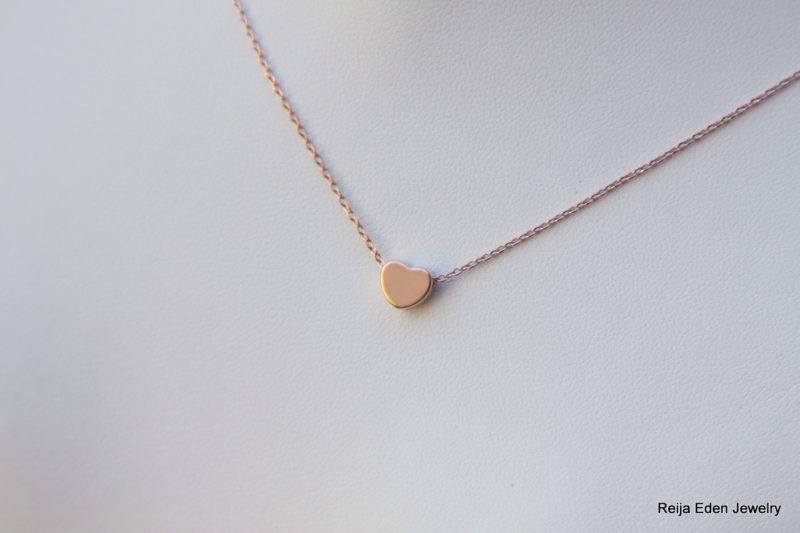 roes gold heart necklace