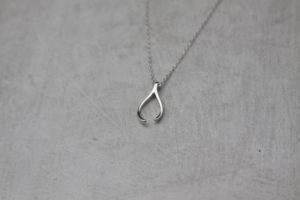 handmade silver wishbone necklace