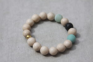 fossil beaded bracelet